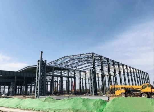 Endüstriyel Prefab Metal Atölyesi Bina Mmbrane Kumaş / Isı İşlenmiş Çerçeve