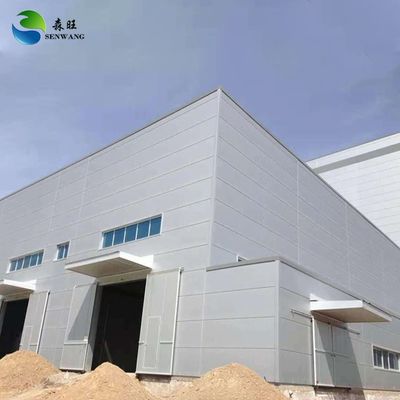 Çok katlı prefabrik çelik yapı atölyesi, sürgülü kapılı sandviç paneli çatı ve duvar