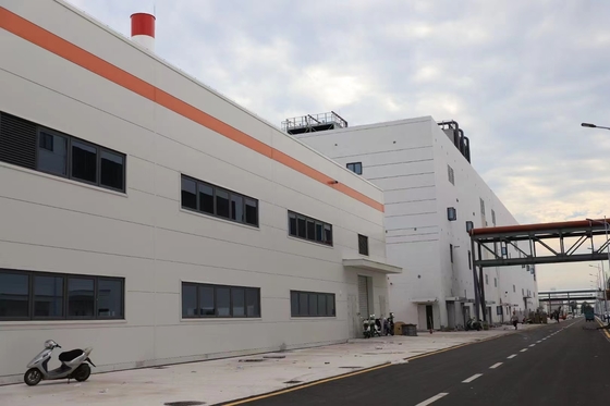 ISO 9001-2008 Sertifikası ve Özel Kapılarlı Çelik Yapı Depo