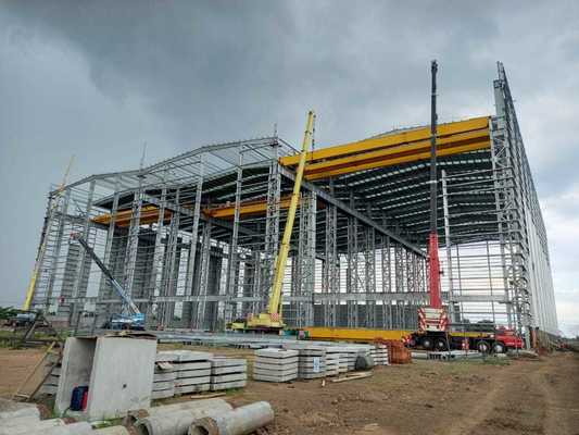 Dayanıklı Çelik Yapı Depoları Tek Çelik Taş Çatı ve Tek Renkli Çelik Taş Duvar Kaplamaları Sıcak Daldırılmış Galvanize